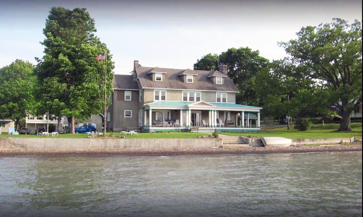 Picture of Driftwood Inn