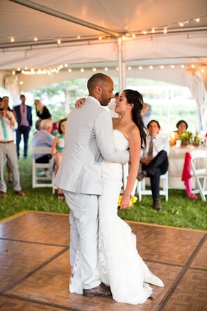 Carin and Ed First Dance in Paonia, Colorado