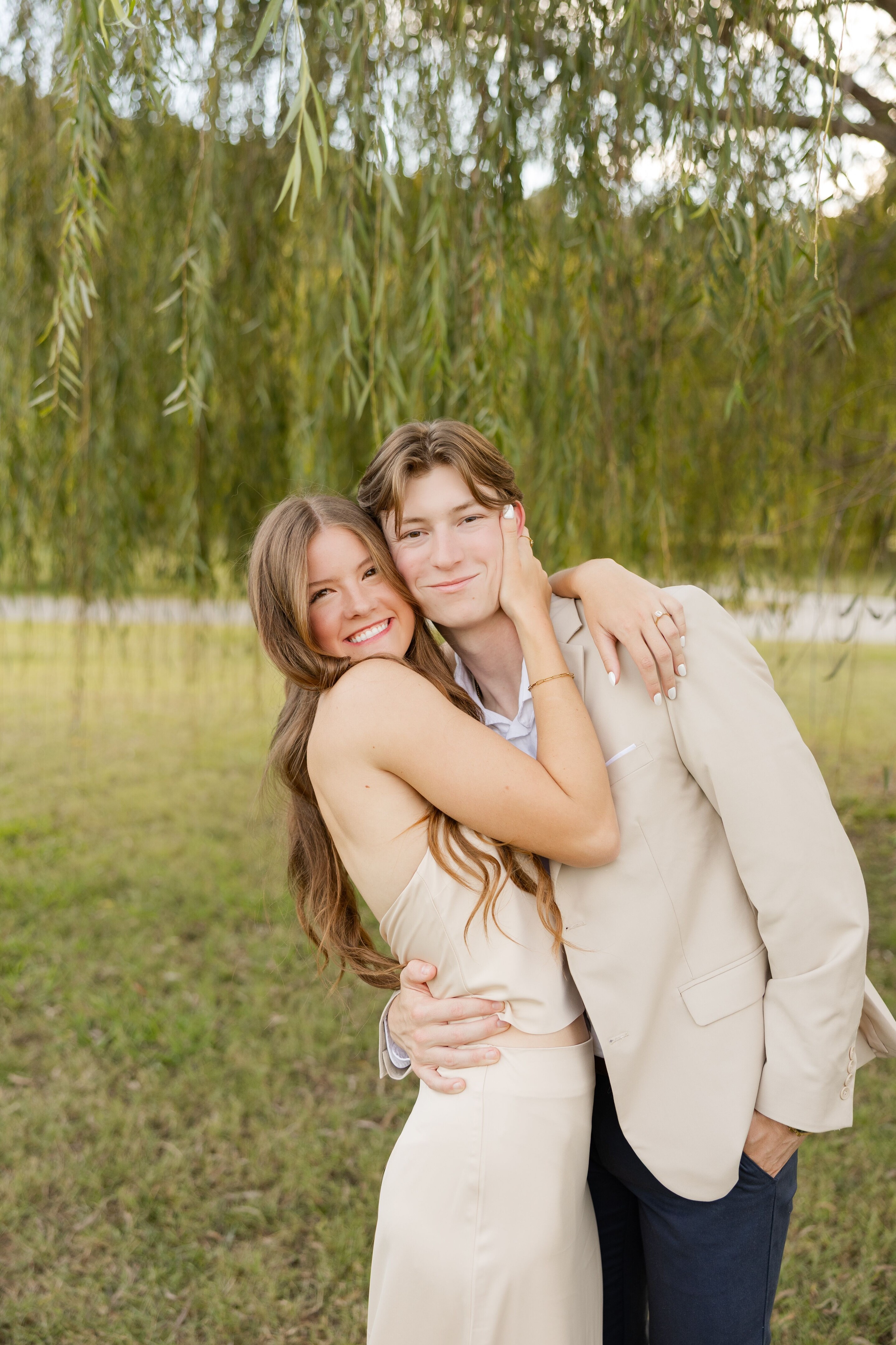 Annie & Beau Home Page Banner
