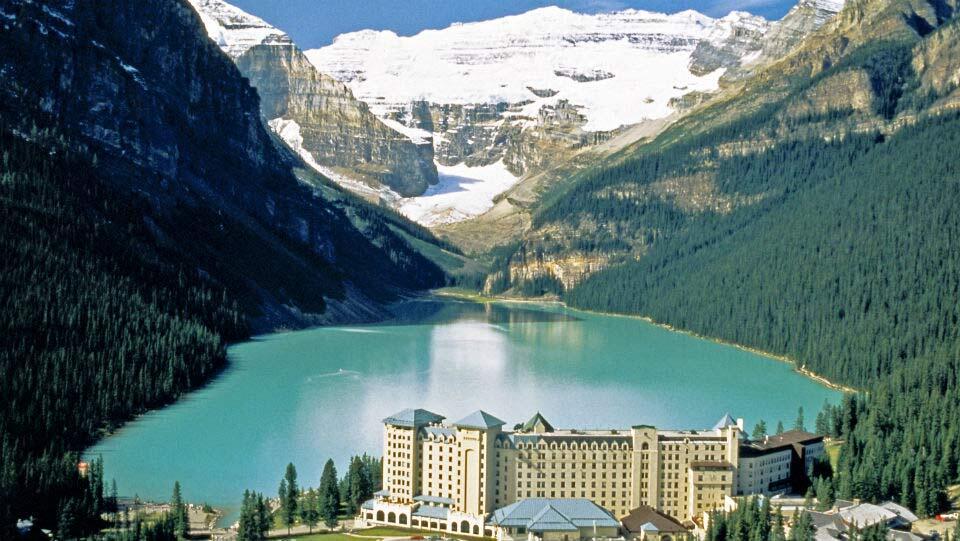 Picture of Lake Louise
