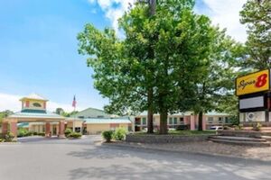 Picture of Super 8 by Wyndham Eureka Springs