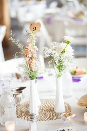 Chrysanthemum Centerpiece with Heart Table Number