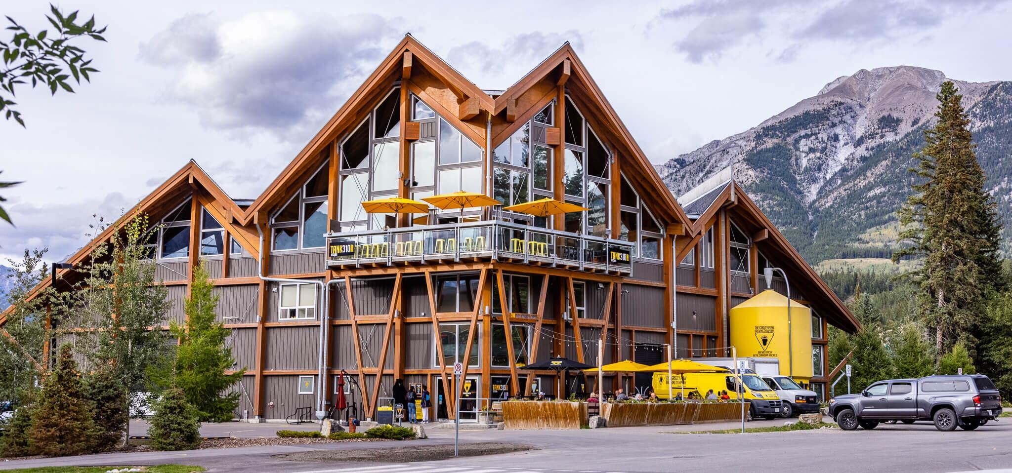 Picture of The Grizzly Paw Pub