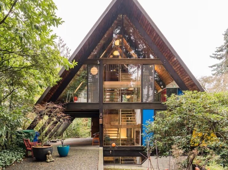 Picture of Airbnbs and VRBOs