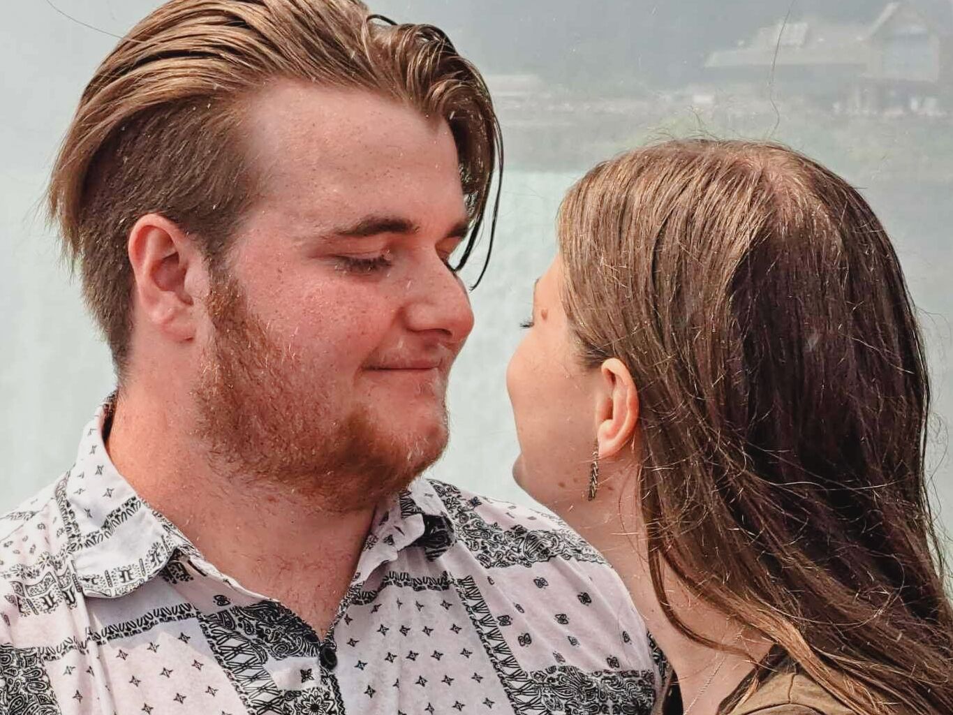 Picture of Engaged at Niagara Falls