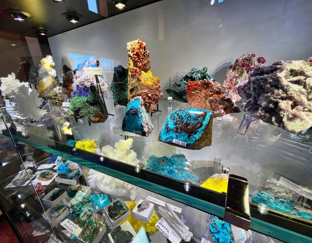 Picture of The Gold Mine Rock Shop