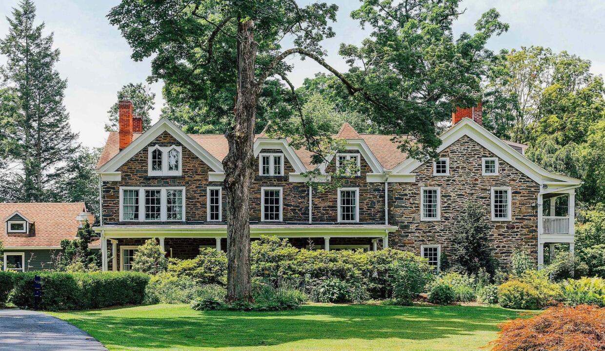 Picture of Hasbrouck House