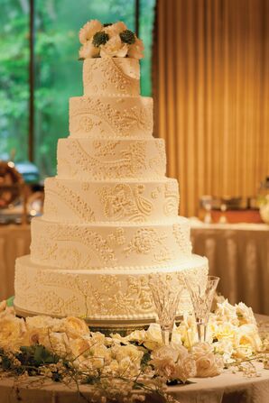 French Lace Style Wedding Cake