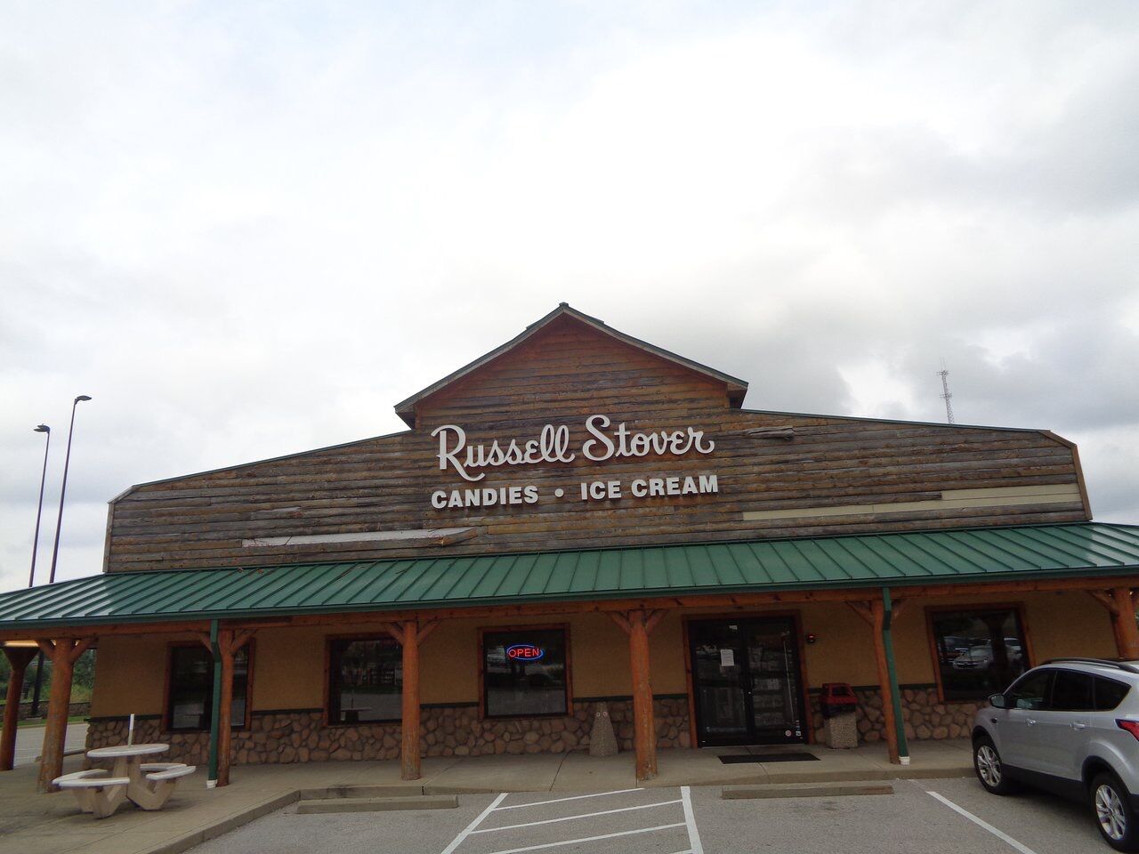 Picture of Russell Stover Chocolates