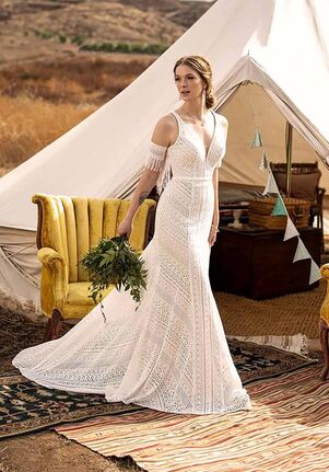 All Who Wander LANA Fit-and-Flare Wedding Dress