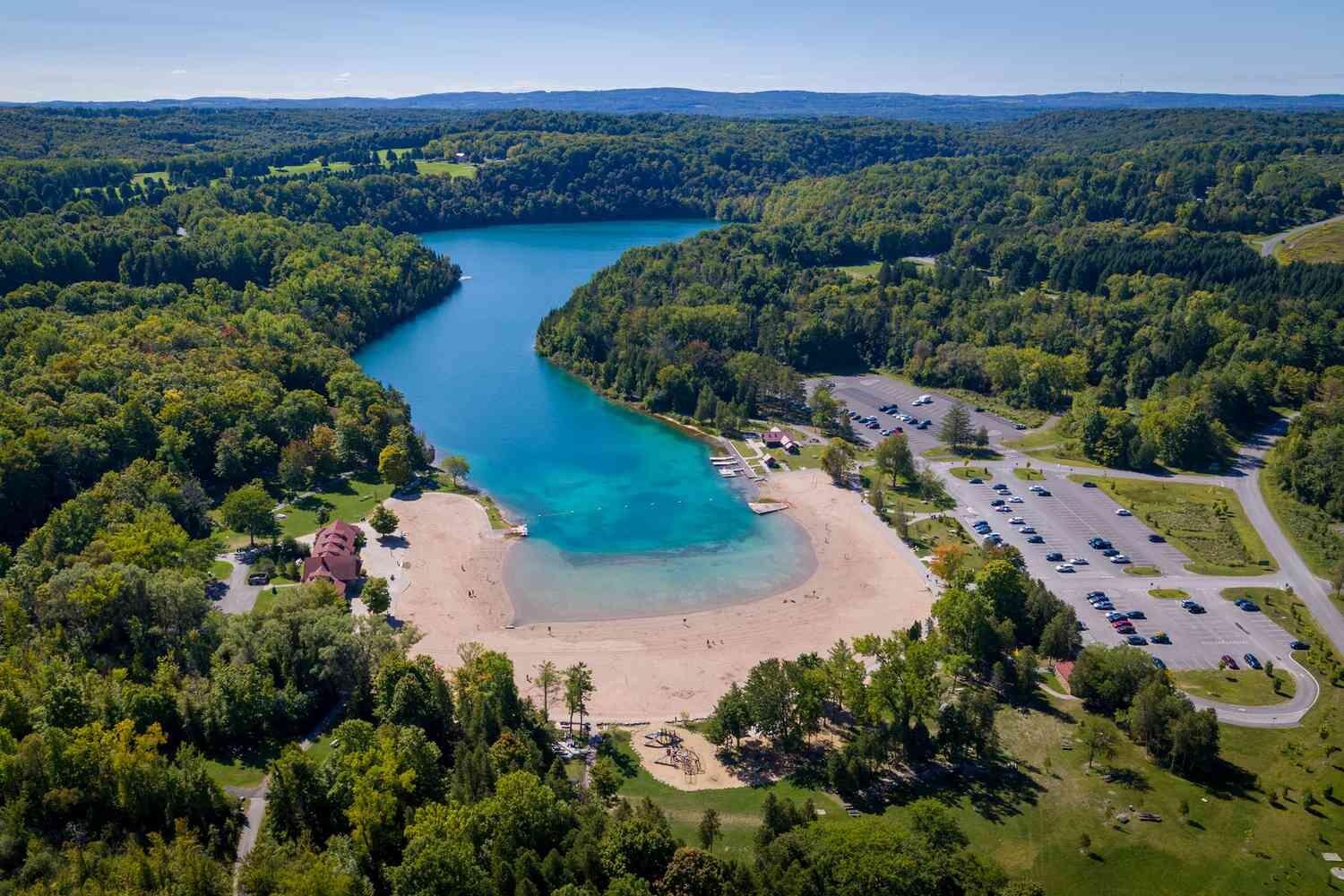 Picture of Green Lakes State Park