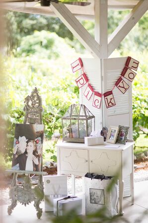 Shabby Chic Reception Decor