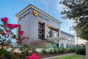 Picture of La Quinta Inn & Suites by Wyndham Katy