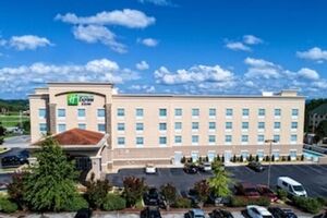 Picture of Holiday Inn Express Hotel & Suites Cookeville an IHG Hotel