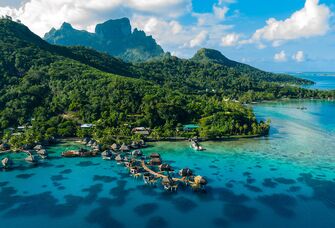 how and when to plan your Honeymoon plus a planning timeline 