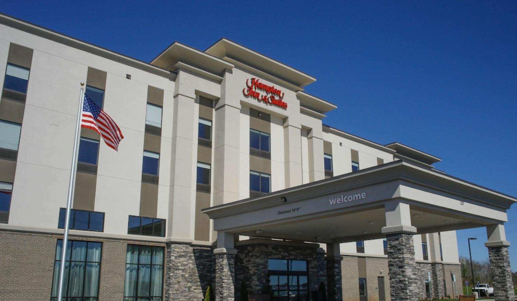 Picture of Hampton Inn & Suites Forest City
