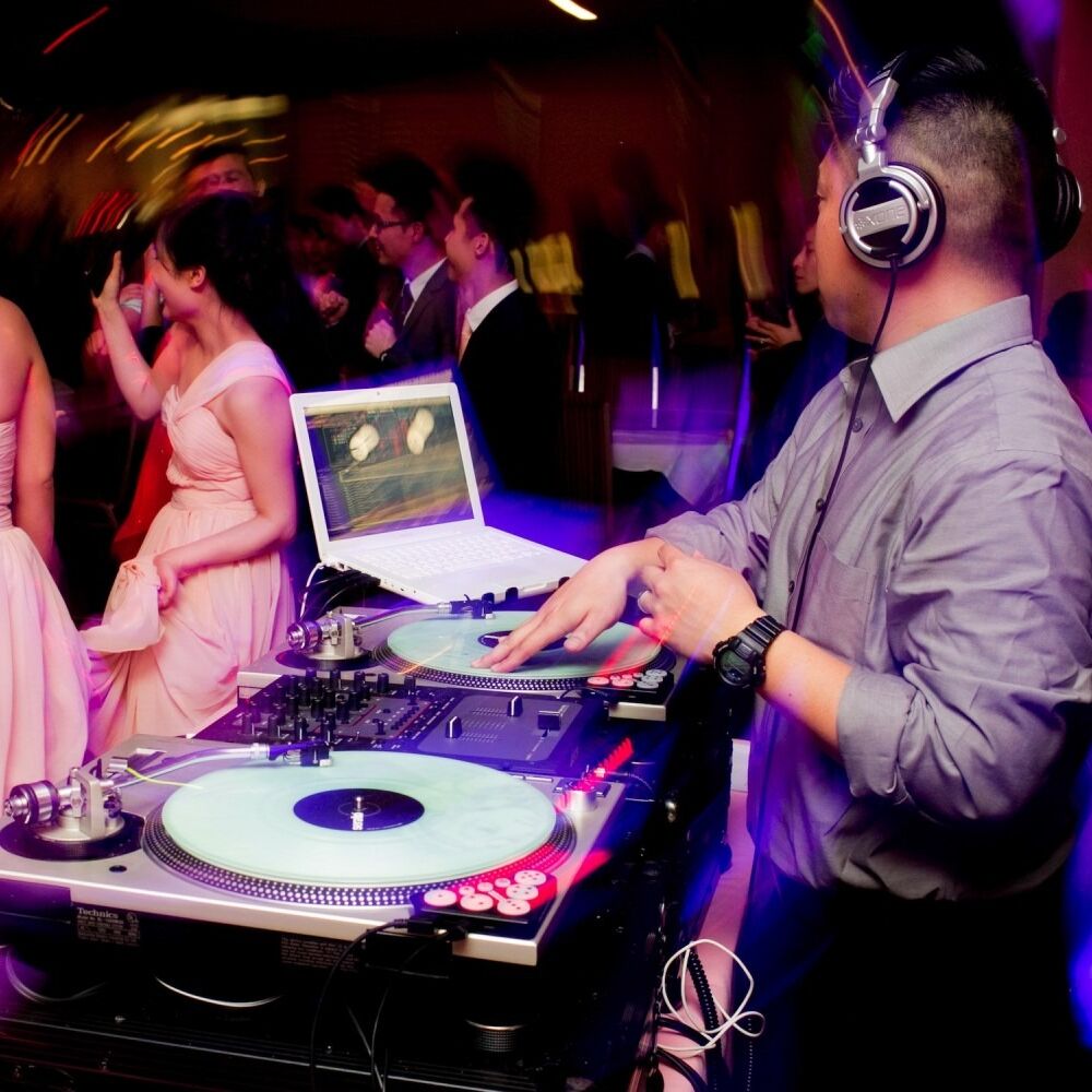 Picture of DJ Live Music