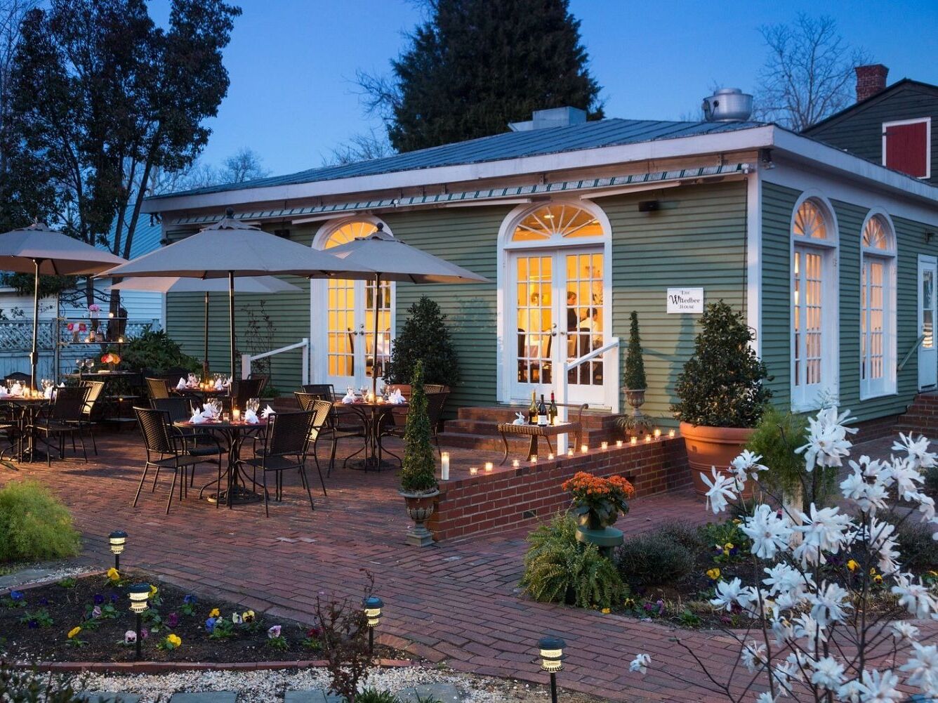 Picture of Inner Banks Inn, Restaurant & Event Venue