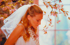 Carrie Bradshaw wedding dress