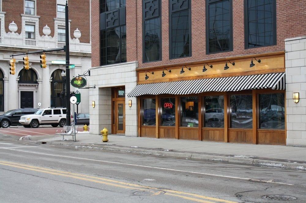 Picture of Mojo's Dueling Piano Bar & Restaurant