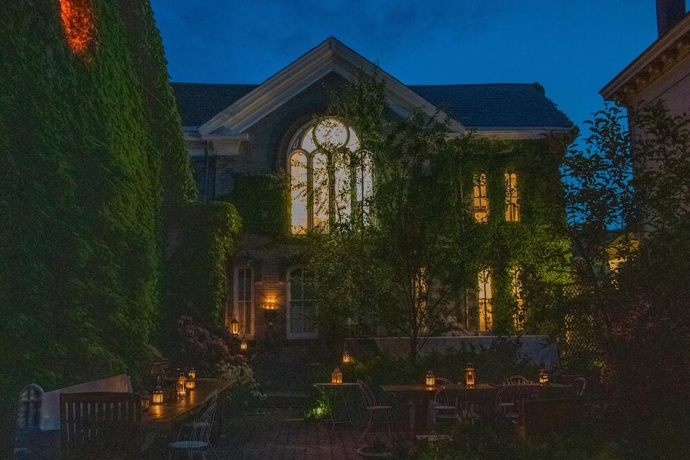 Picture of Church Des Artistes Guest House