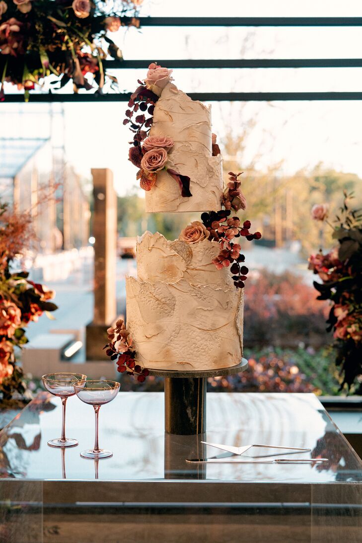 Modern Wedding Cake With Roses and Floating Tier