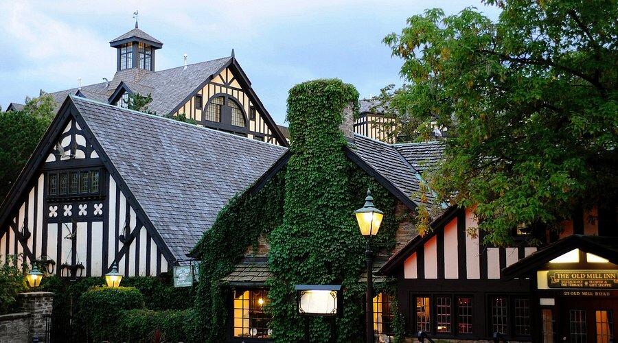 Picture of Old Mill Toronto Hotel