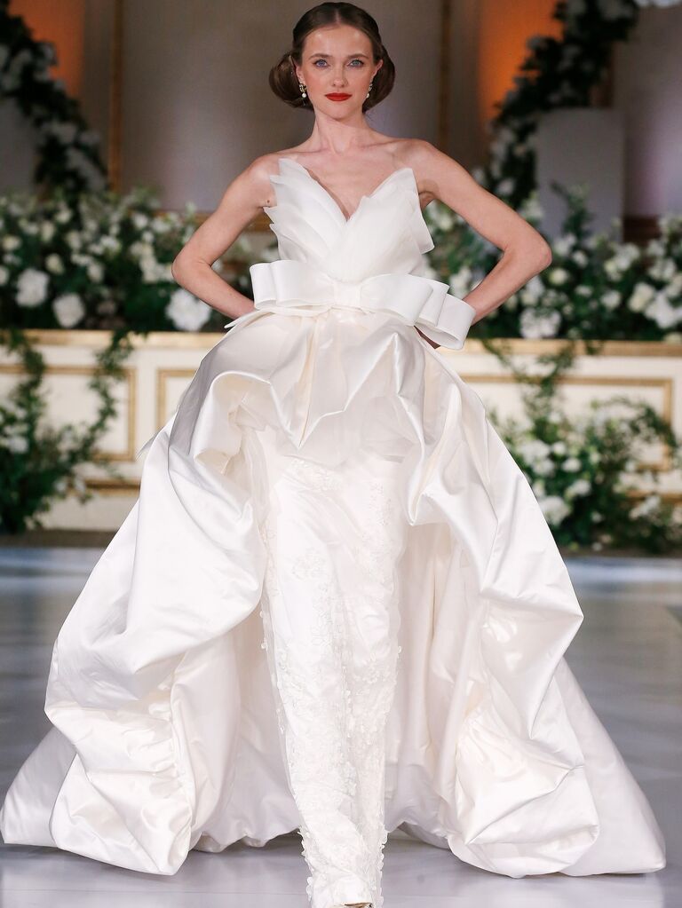 Wedding dress with silk bow, fashion trends 2024. 