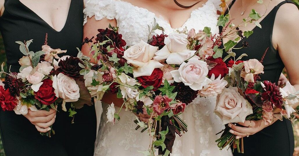 Winter Wedding Flowers, Foliages & Accessories