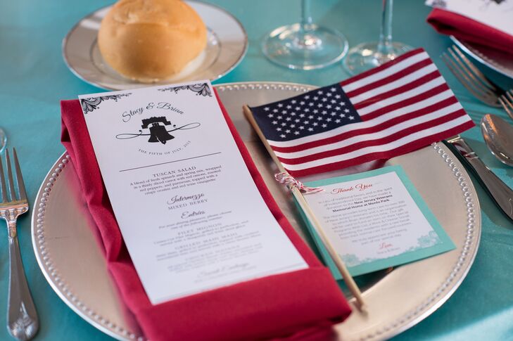 For favors, the couple made a patriotic gesture and donated to the local veteran’s home where Brian volunteers his time.