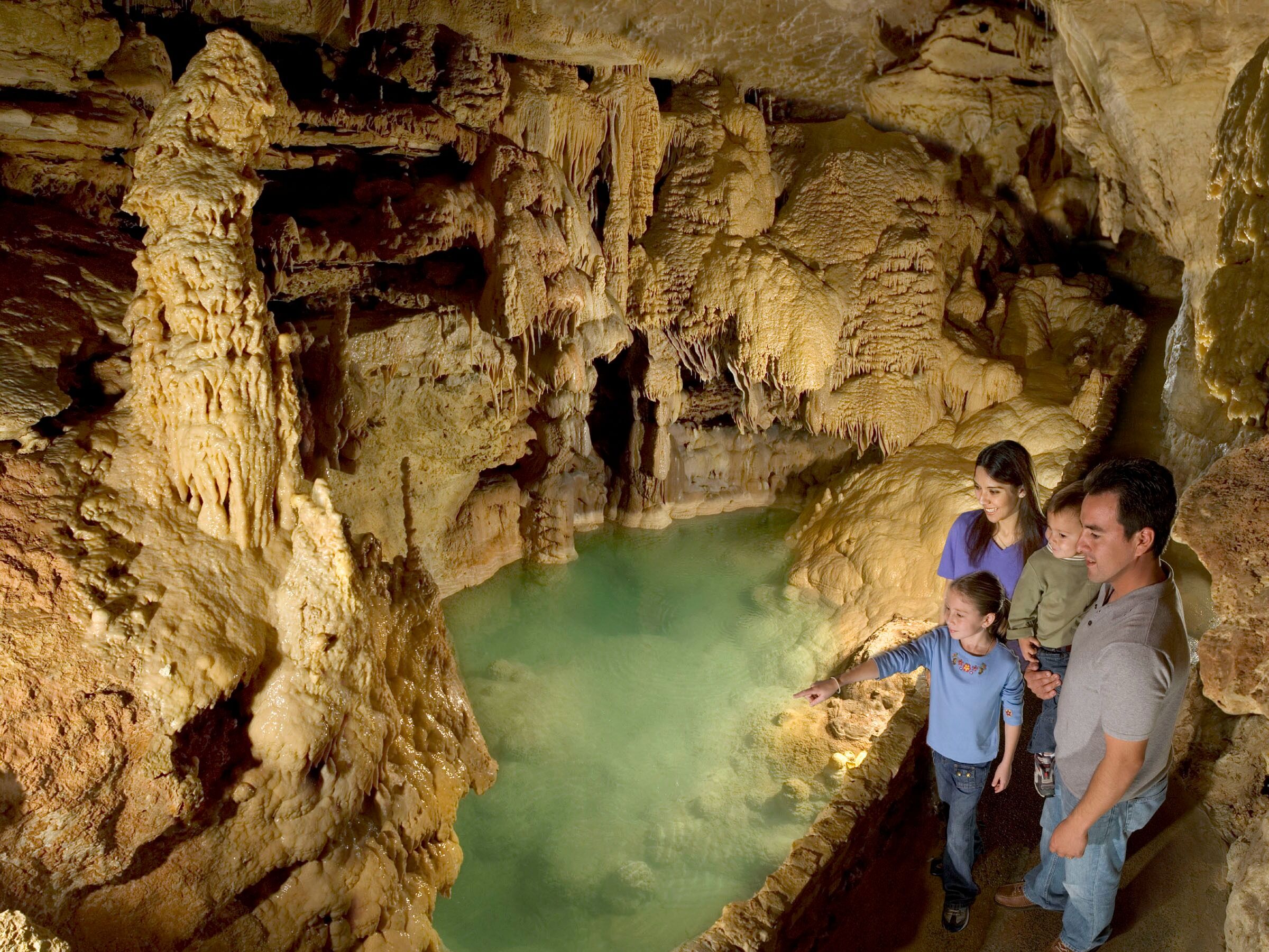 Picture of Natural Bridge Caverns