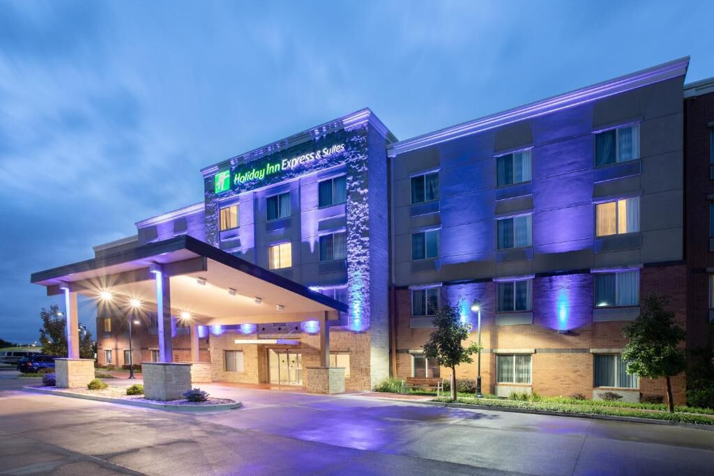 Picture of Holiday Inn Express & Suites - Manhattan