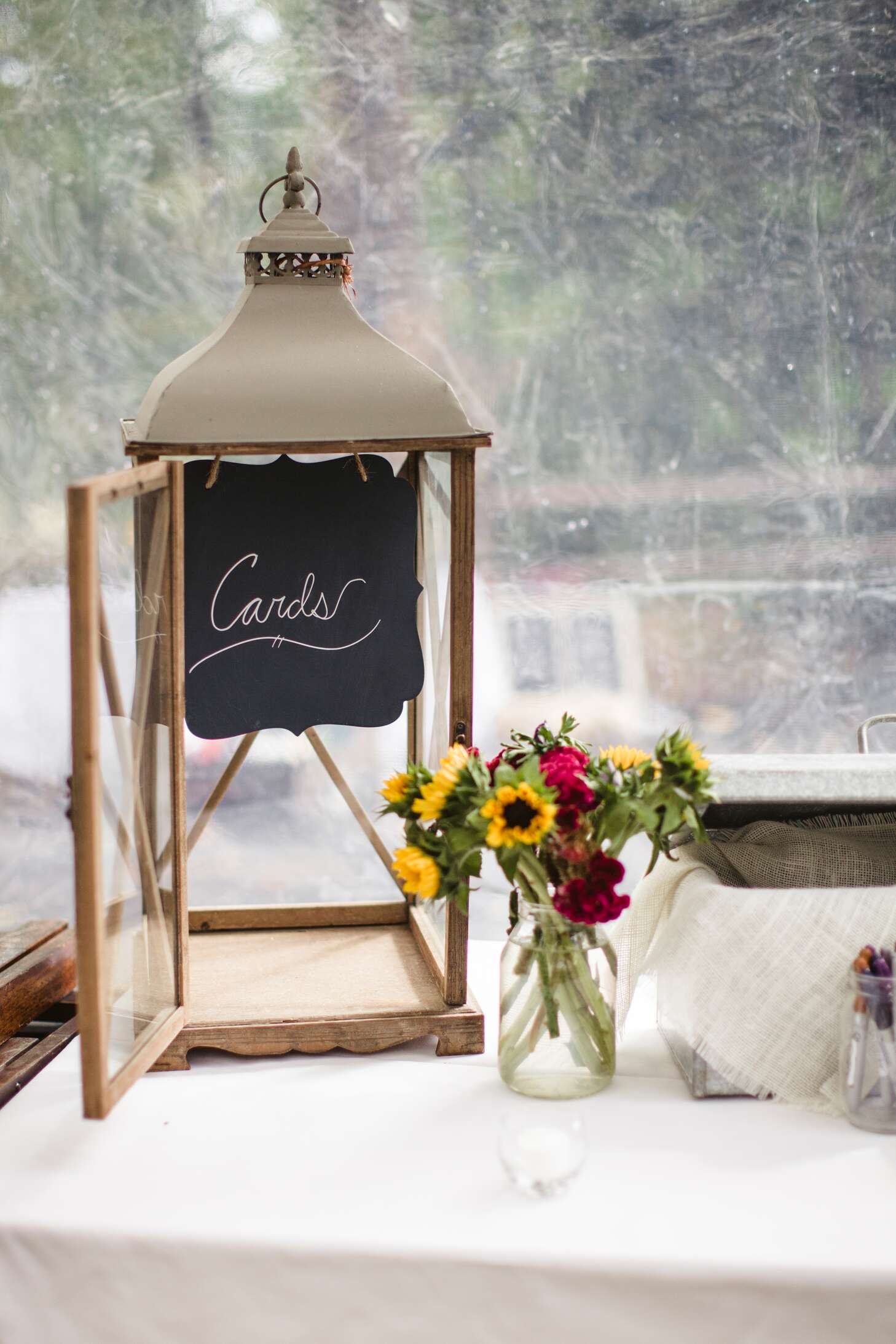 Vintage wedding card box ideas | Honestweddingadvice.com