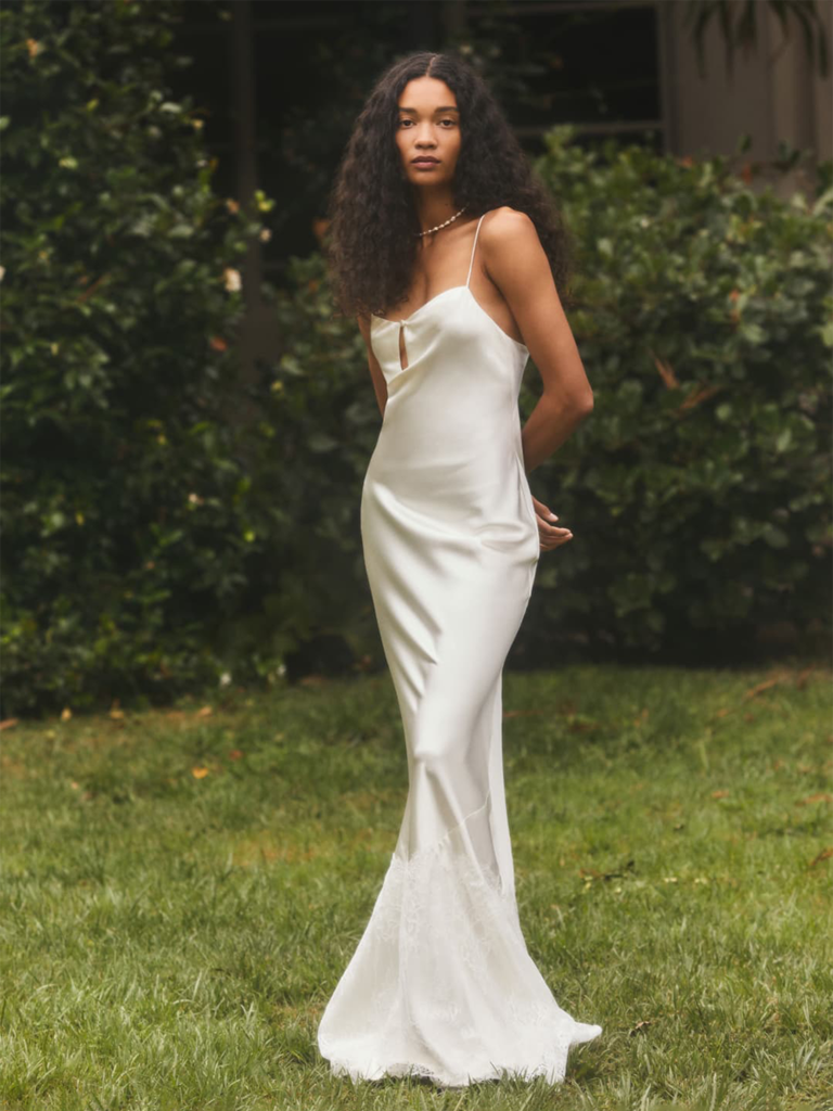 25 Effortless Slip Wedding Dresses for ...