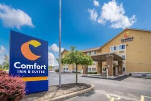 Picture of Comfort Inn & Suites Fairborn near Wright Patterson AFB