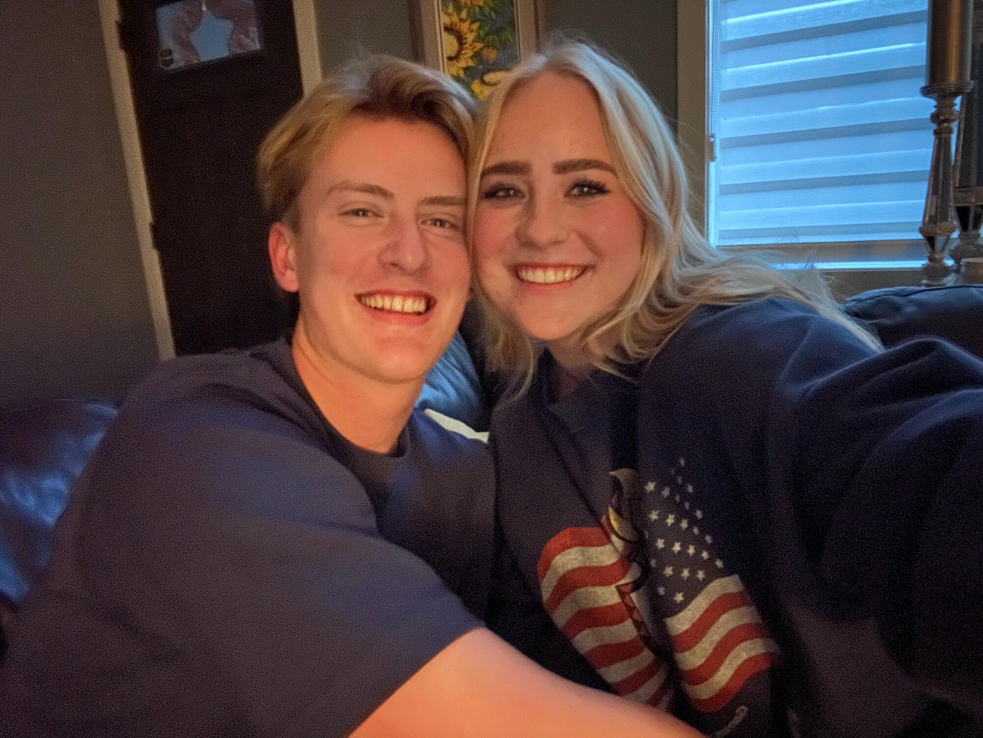 First selfie back together as a couple!! Yay!