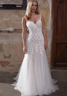 Adore by Justin Alexander Suri Trumpet Wedding Dress