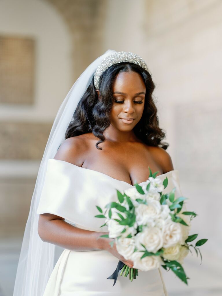 The 38 Best Bridal Hair Accessories for 2023