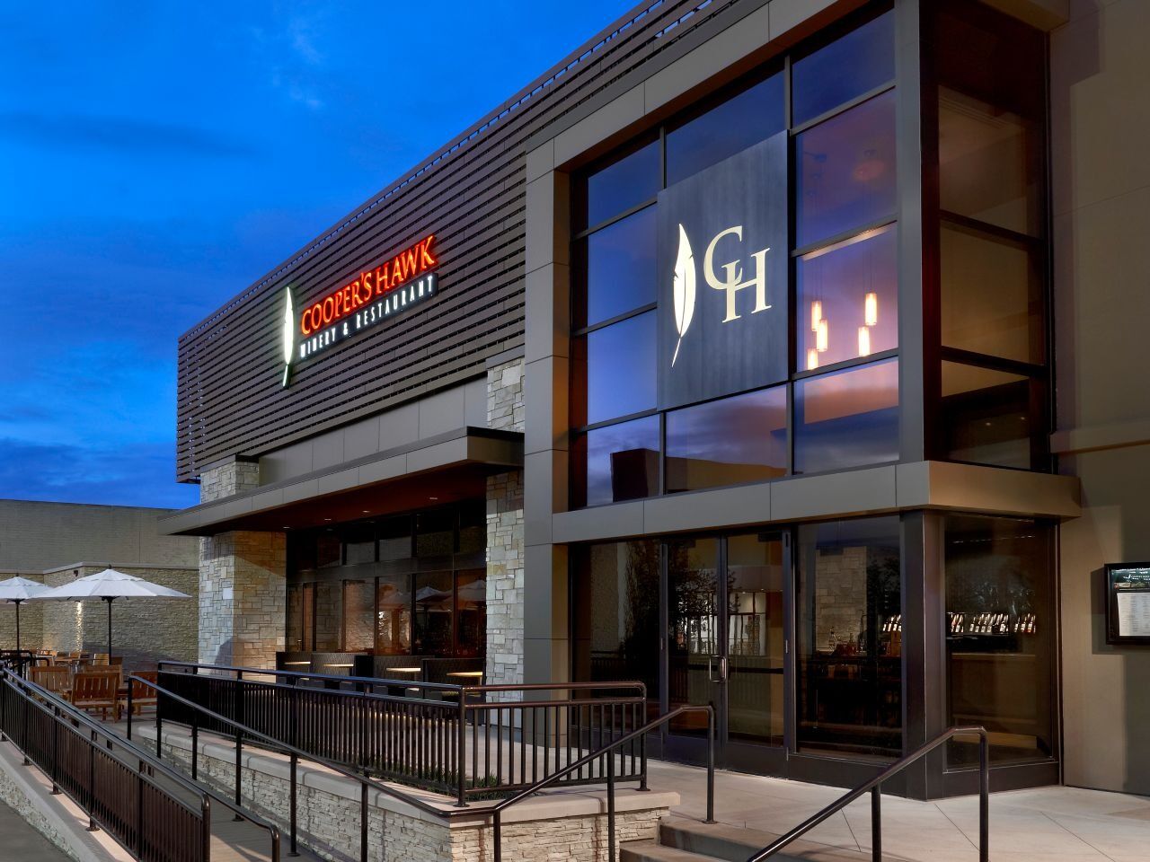 Picture of Cooper's Hawk Winery & Restaurant