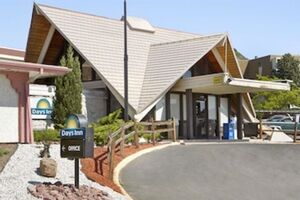Picture of Days Inn by Wyndham Colorado Springs / Garden of the Gods