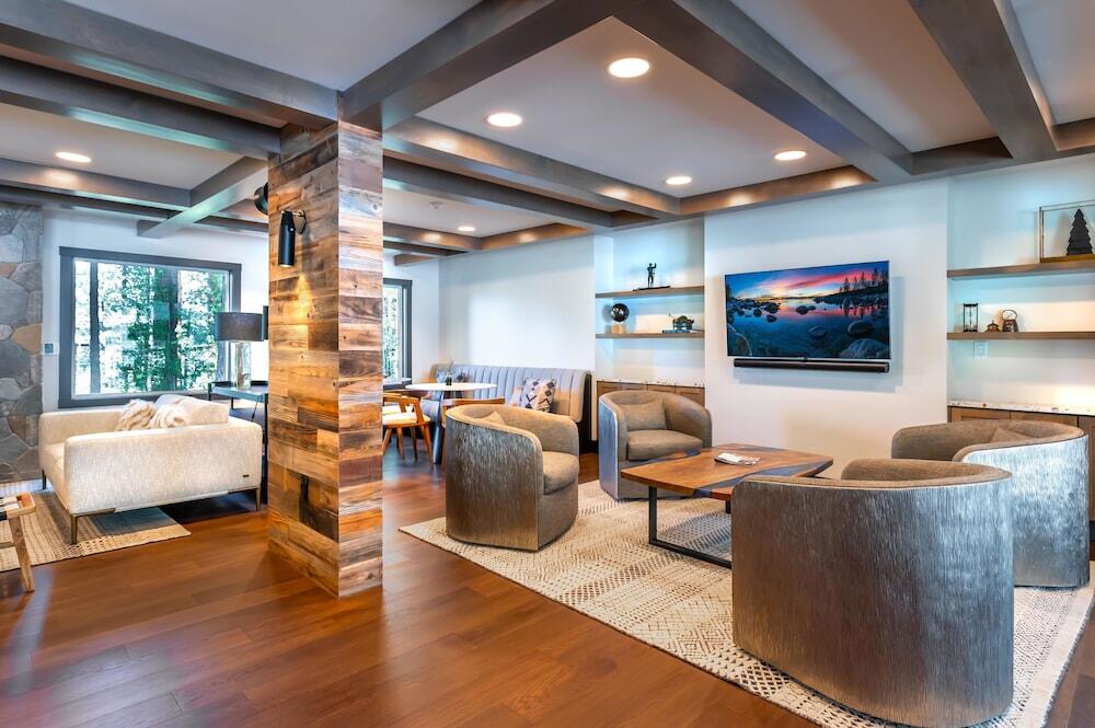 Picture of The Incline Lodge