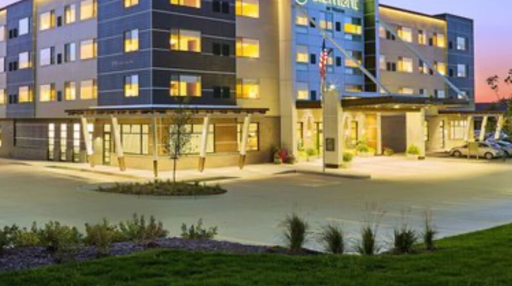 Picture of Element Overland Park