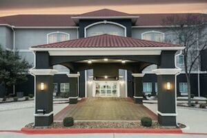Picture of La Quinta Inn & Suites by Wyndham San Antonio The Dominion