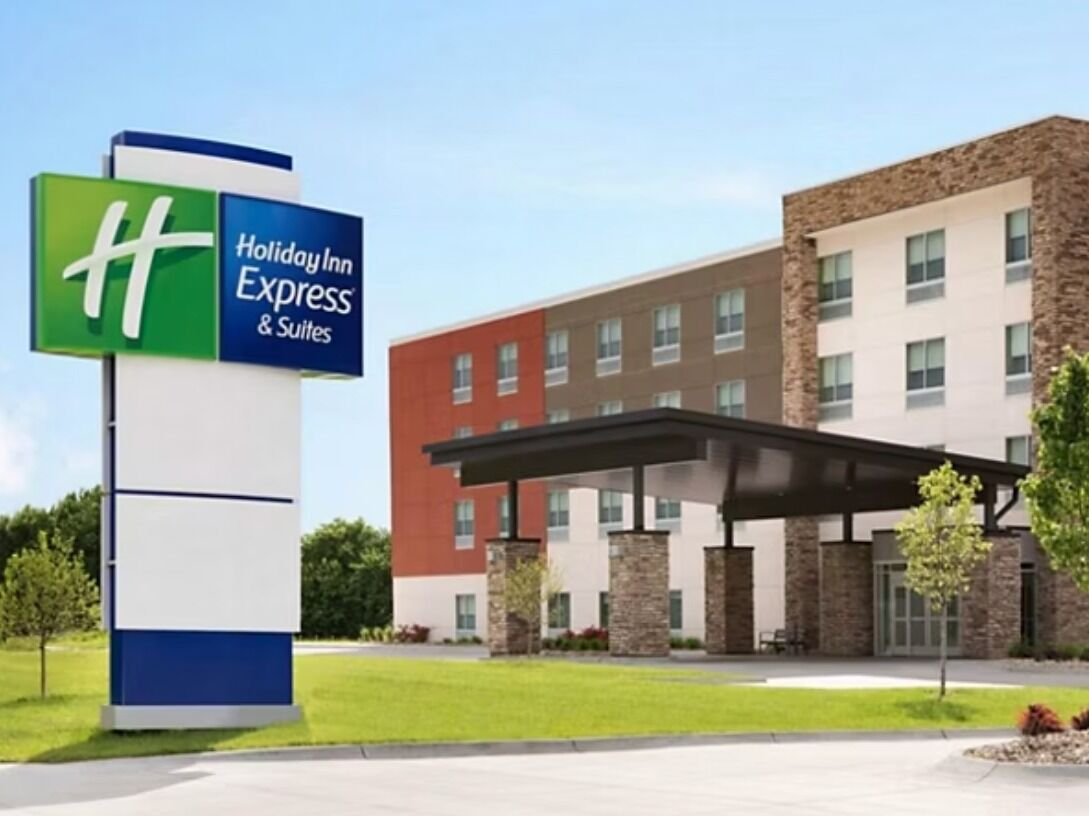 Picture of Holiday Inn Express & Suites Canton, an IHG Hotel