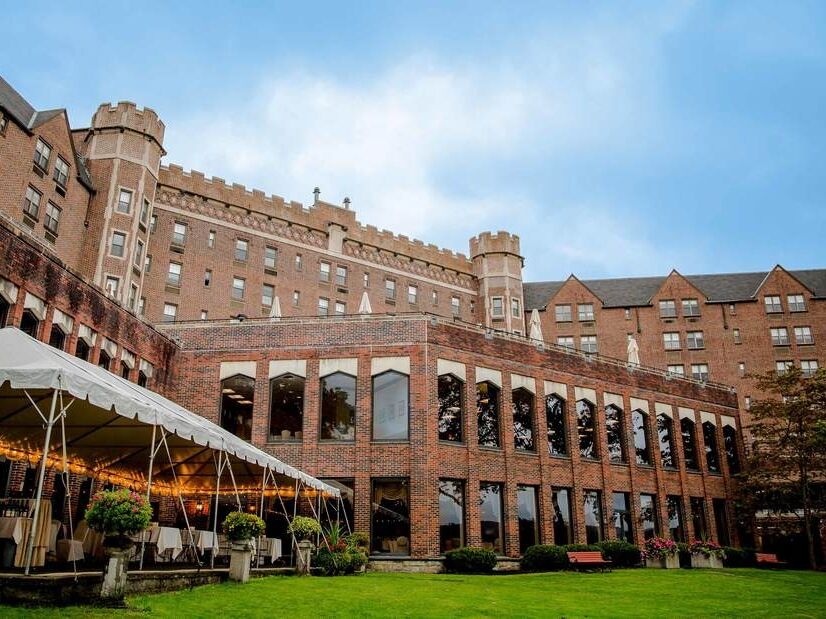 Picture of The Thayer Hotel