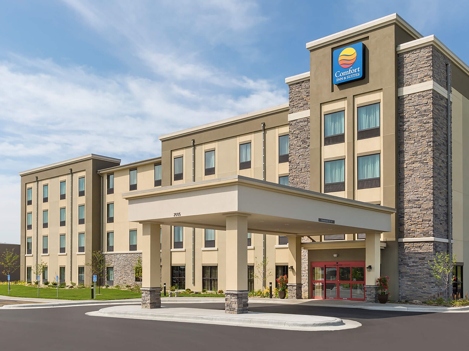 Picture of Comfort Inn & Suites West - Medical Center in Rochester 