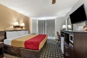 Picture of Econo Lodge