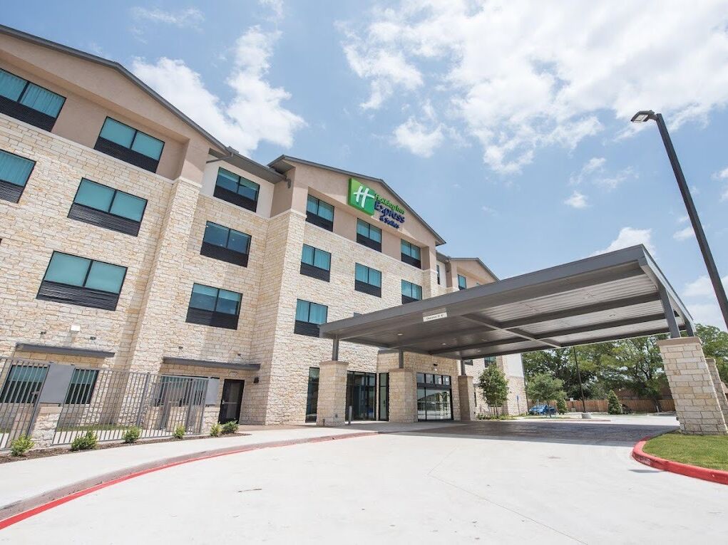 Picture of Holiday Inn Express & Suites Dripping Springs - Austin Area, an IHG Hotel