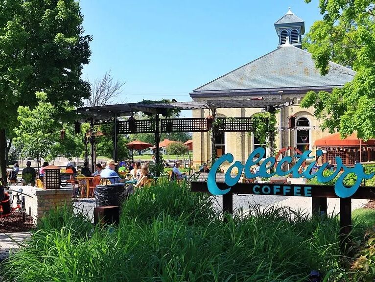 Picture of Collectivo Coffee On The Lakefront 