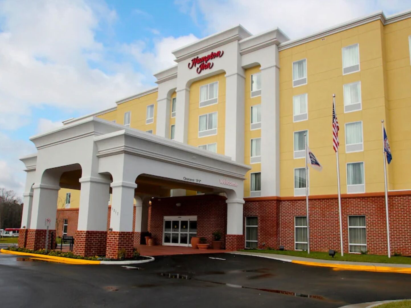 Picture of Hampton Inn Suffolk